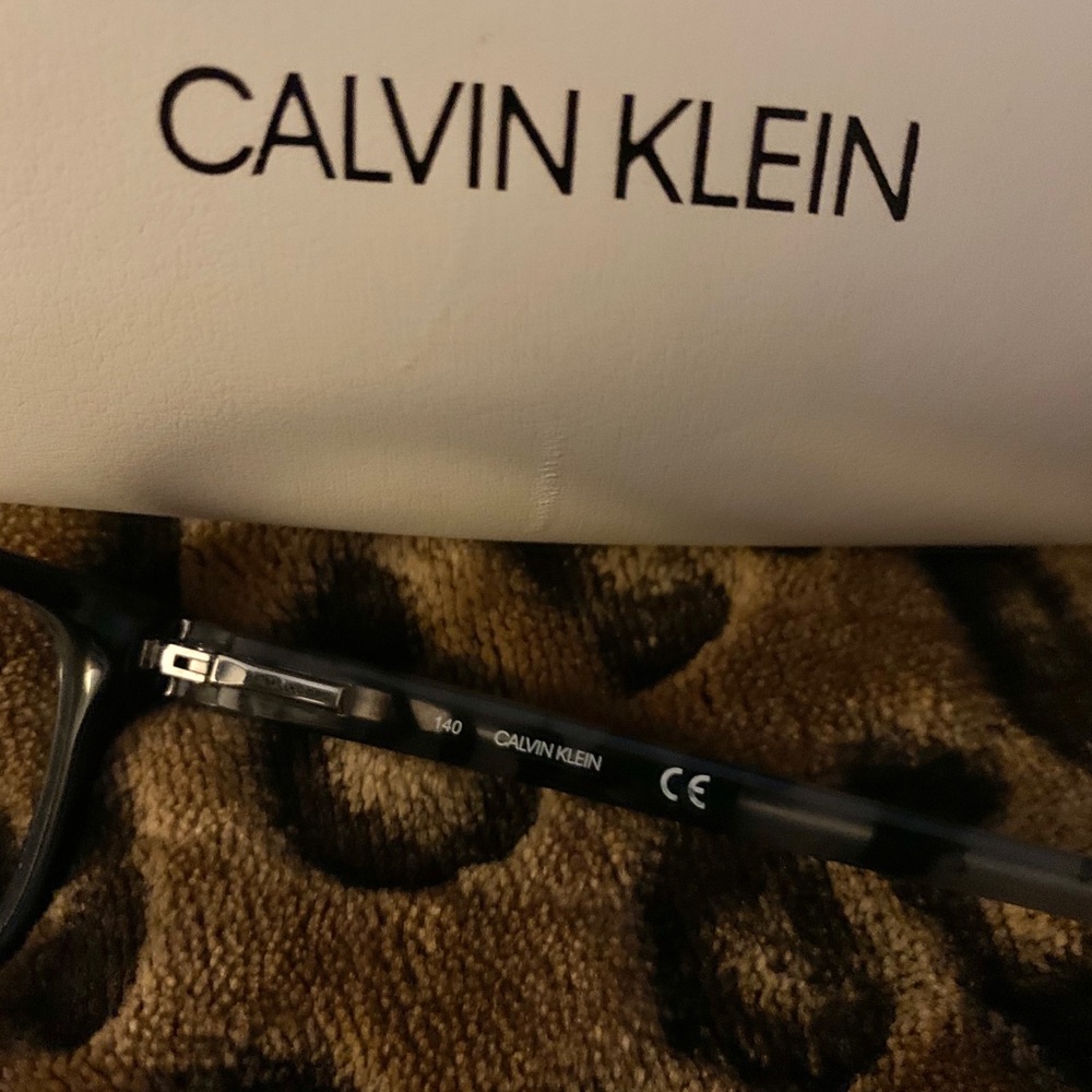 Calvin Klein black/leopard frames - Picture 7 of 7